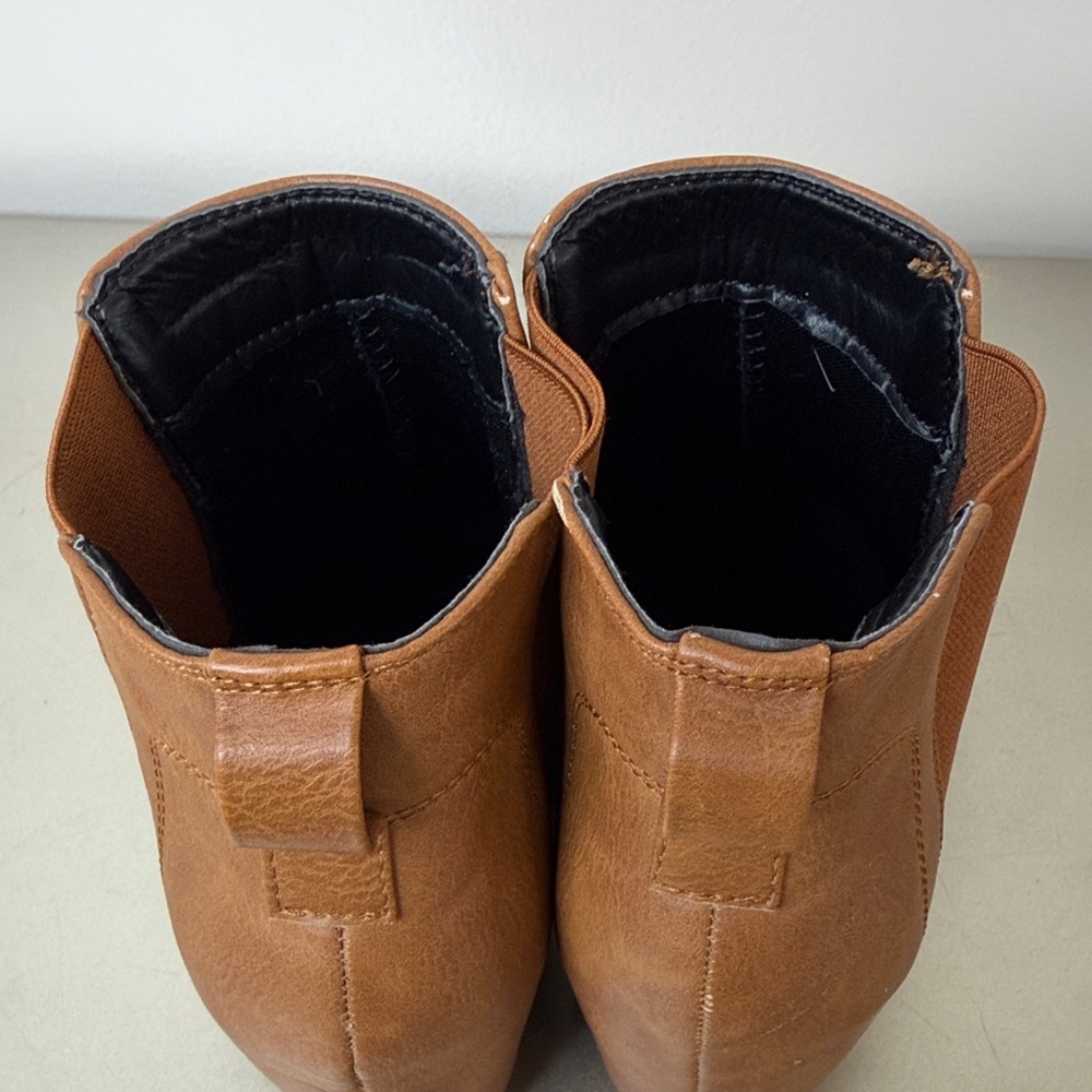 Brown Wedge Ankle Boot Size 8 - Picture 10 of 13
